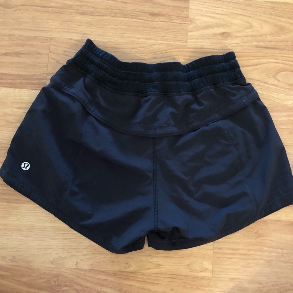 Lululemon black shorts